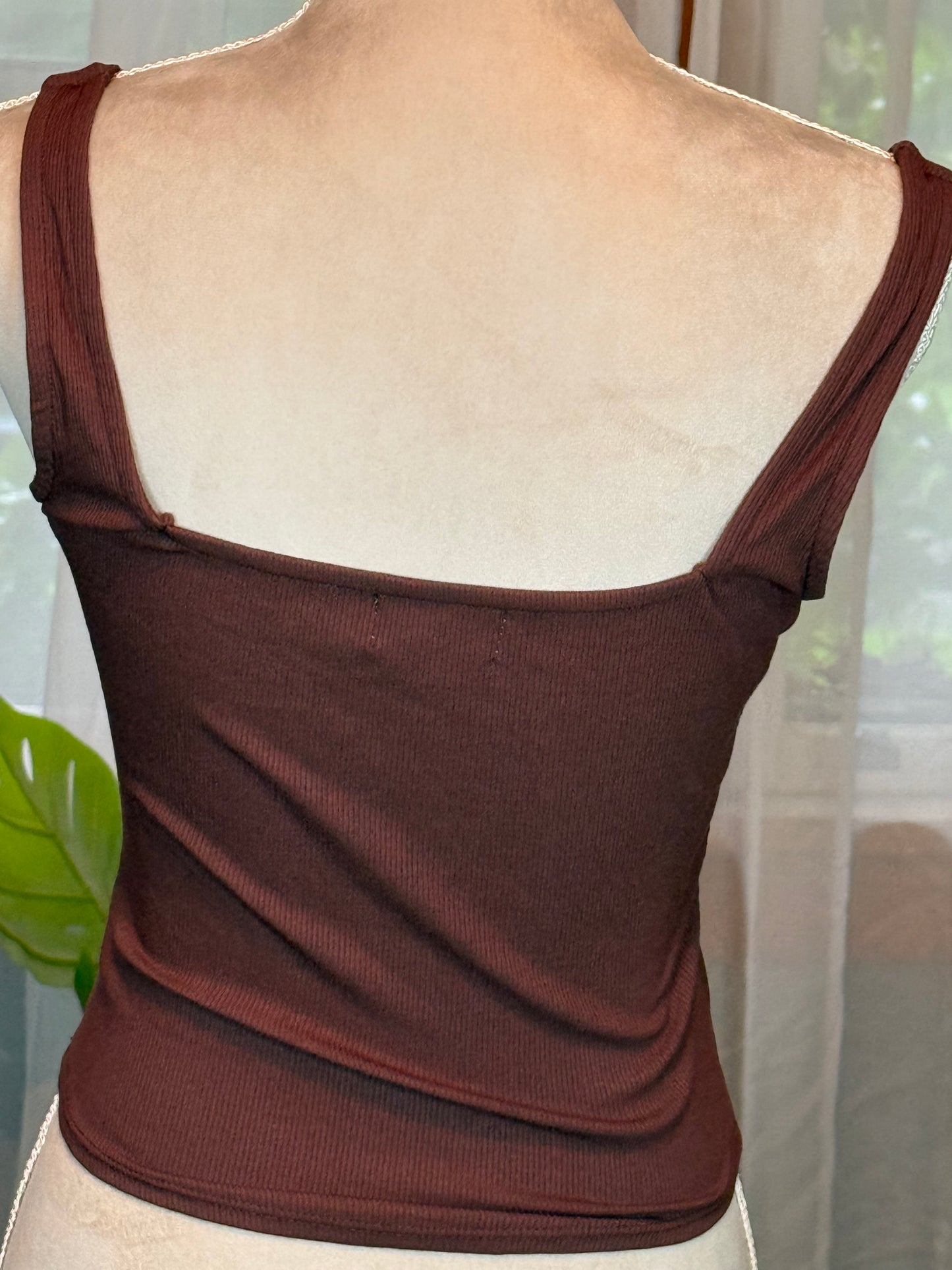 Open Edit Brown Hook & Eye Tank