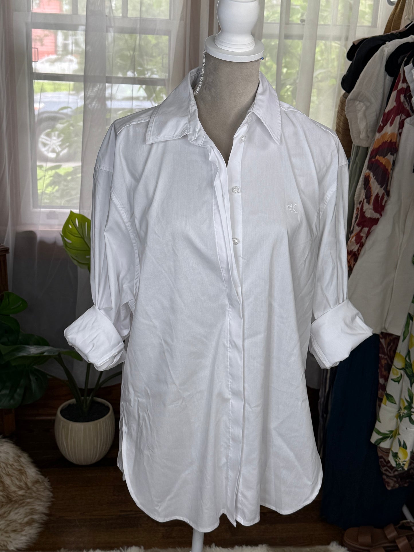 Calvin White White button up
