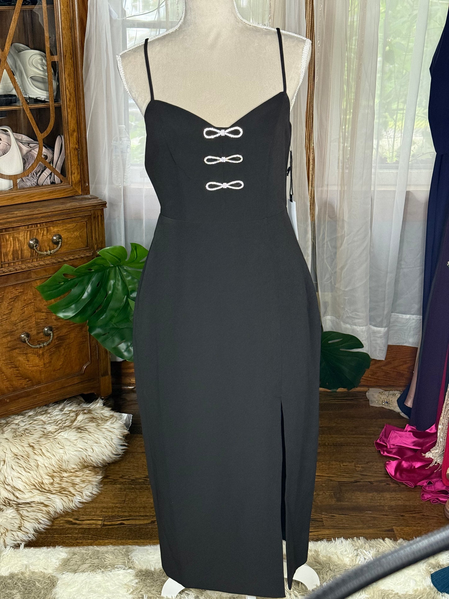 Astr the Label Bow Midi Dress