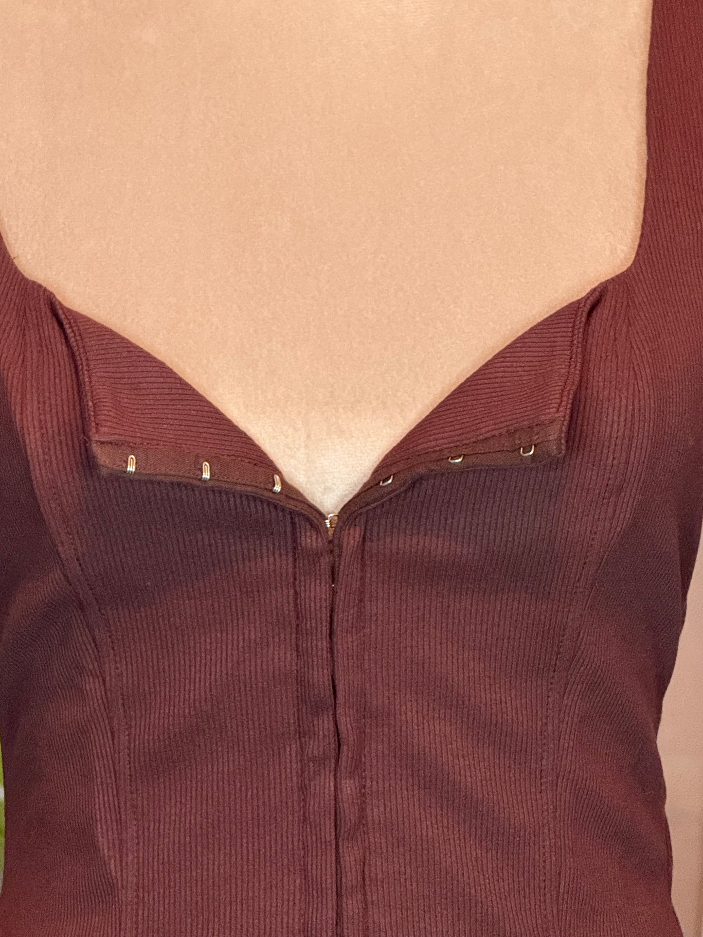 Open Edit Brown Hook & Eye Tank