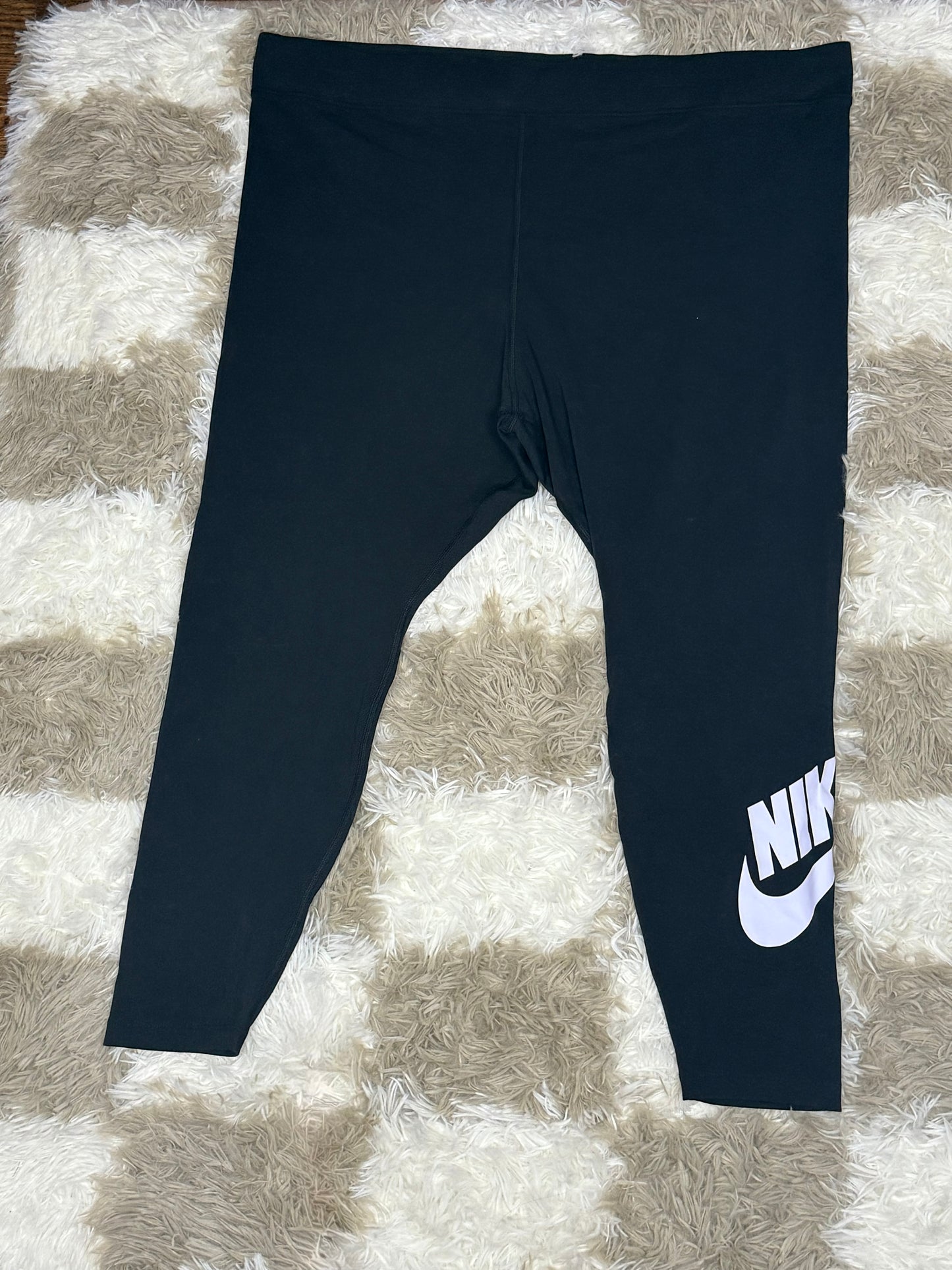Nike High Rise Legging