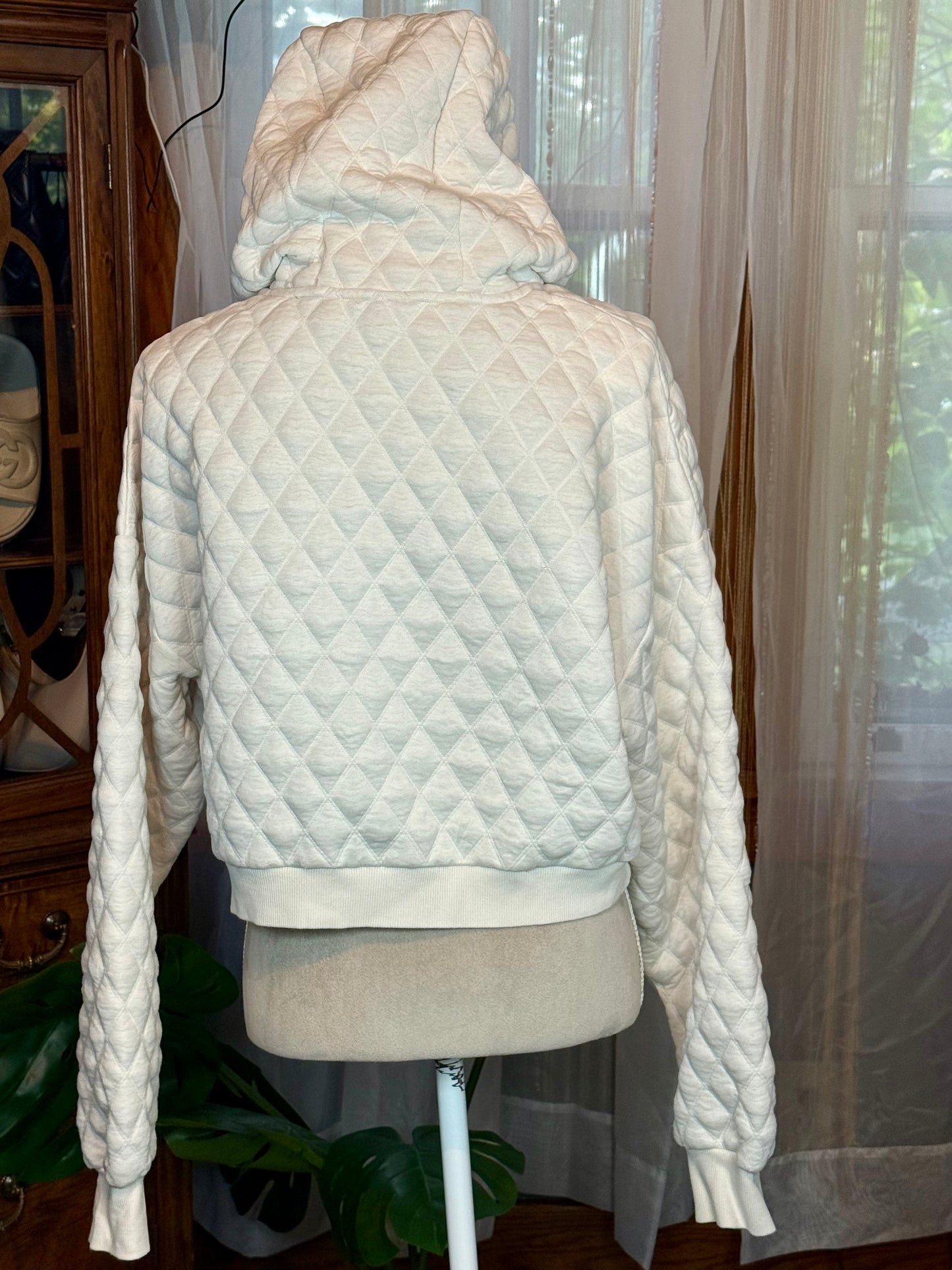 Sweaty Betty Quilted Cropped Hoodie