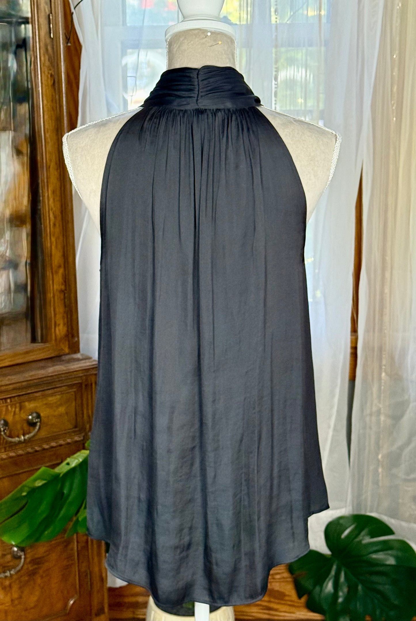 Banana Republic Tie Neck Blouse